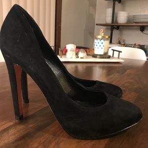 Black Suede Pumps